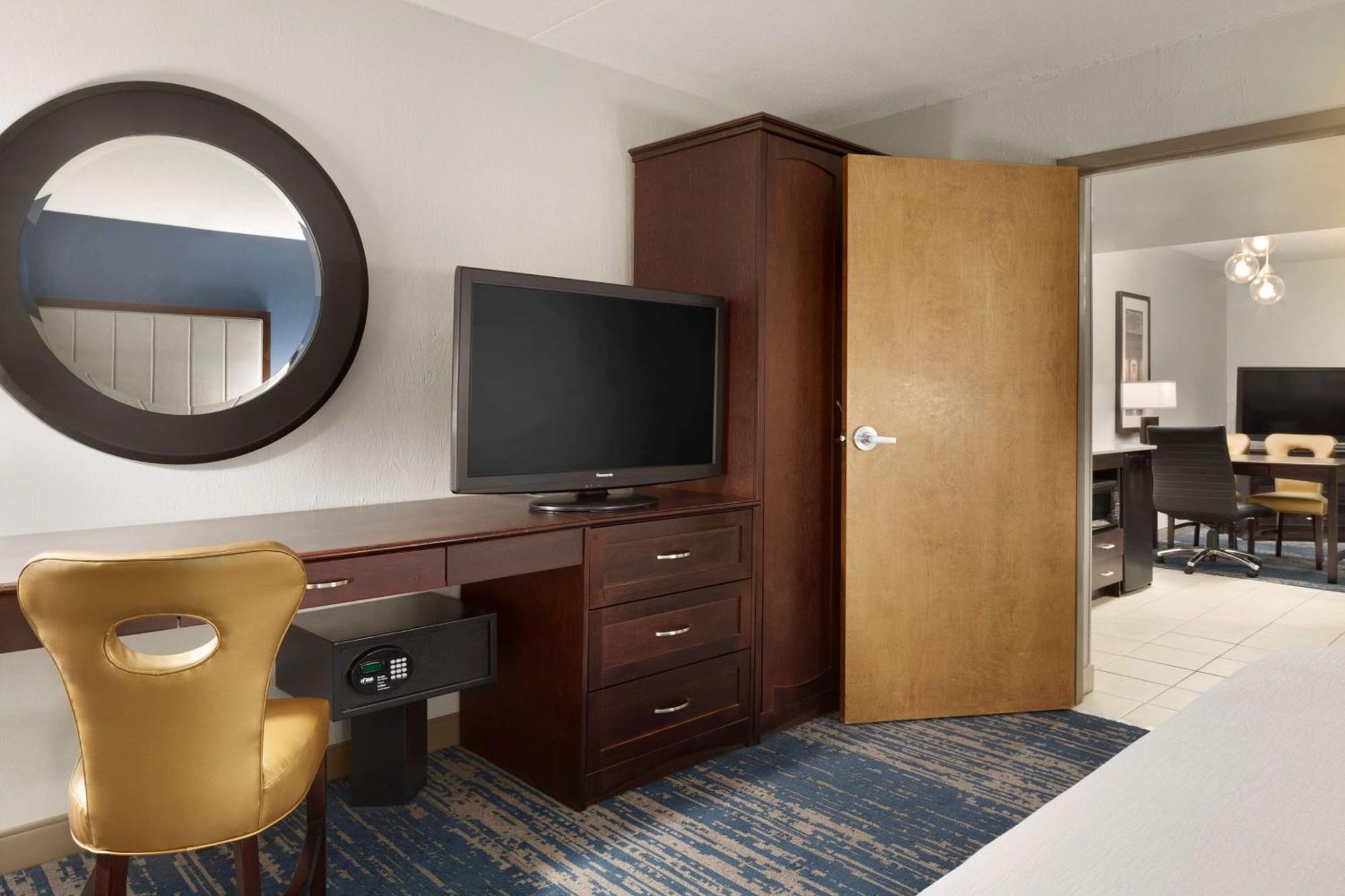 Embassy Suites By Hilton Columbus Eksteriør billede