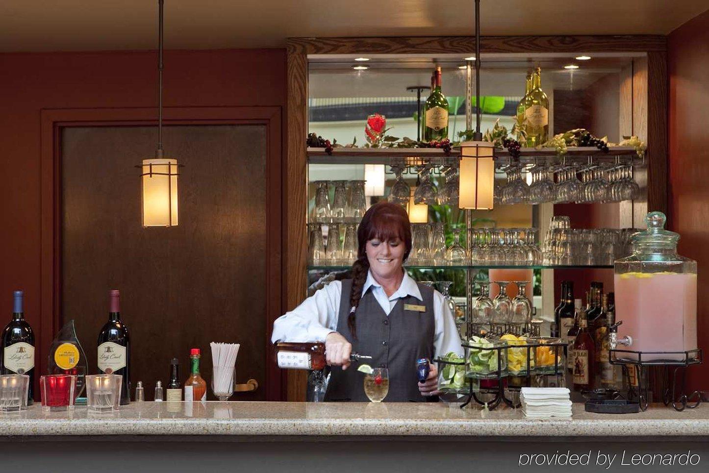 Embassy Suites By Hilton Columbus Restaurant billede