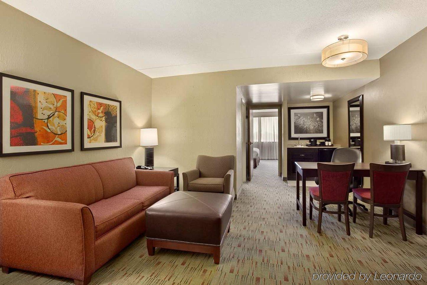 Embassy Suites By Hilton Columbus Værelse billede